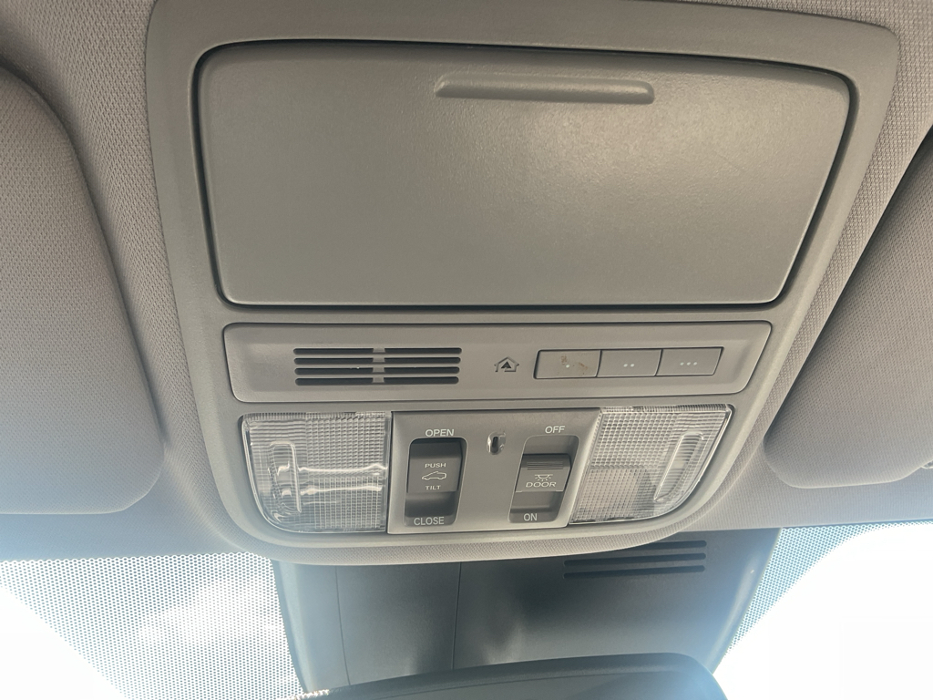 2017 Honda CR-V EX-L photo 30