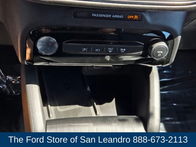 2025 Ford Escape Plug-In Hybrid photo 17