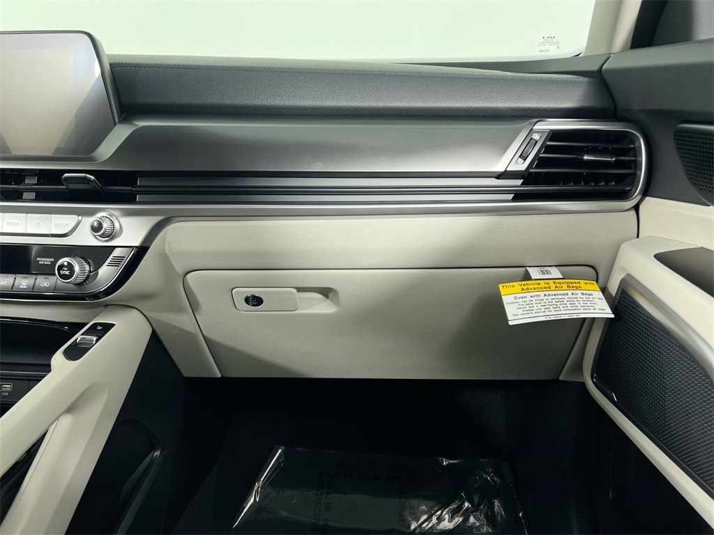 2025 Kia Telluride S photo 31