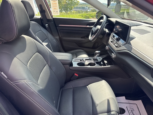 2023 Nissan Altima 2.5 SL photo 10