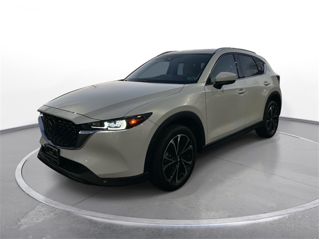 2023 Mazda CX-5 S Premium package's photo