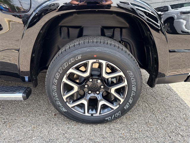 2025 Ram 1500 Laramie photo 6