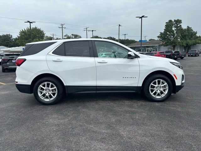 2022 Chevrolet Equinox LT photo 4