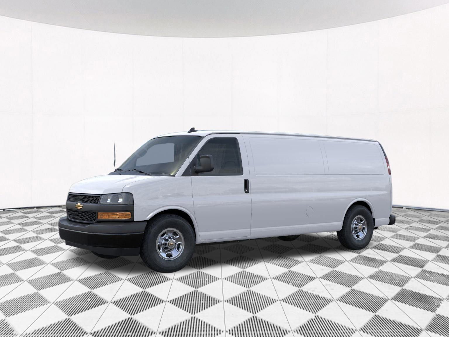2025 Chevrolet Express Cargo 3500 photo 3