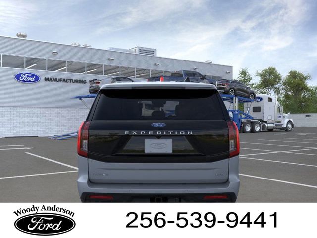 2025 Ford Expedition MAX photo 3