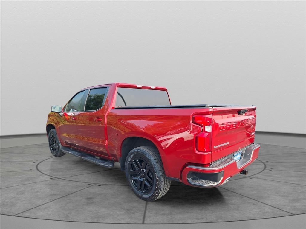 2023 Chevrolet Silverado 1500 RST photo 3