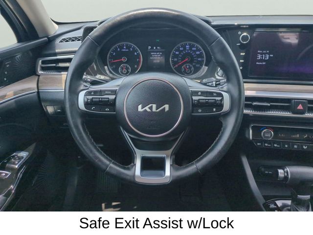 2024 Kia K5 EX photo 17