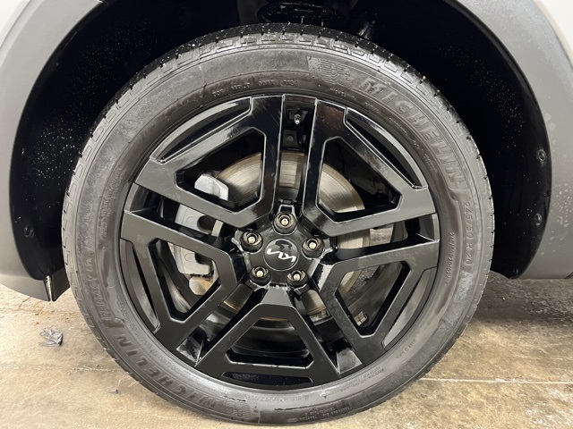 2024 Kia Telluride EX X-Line photo 25