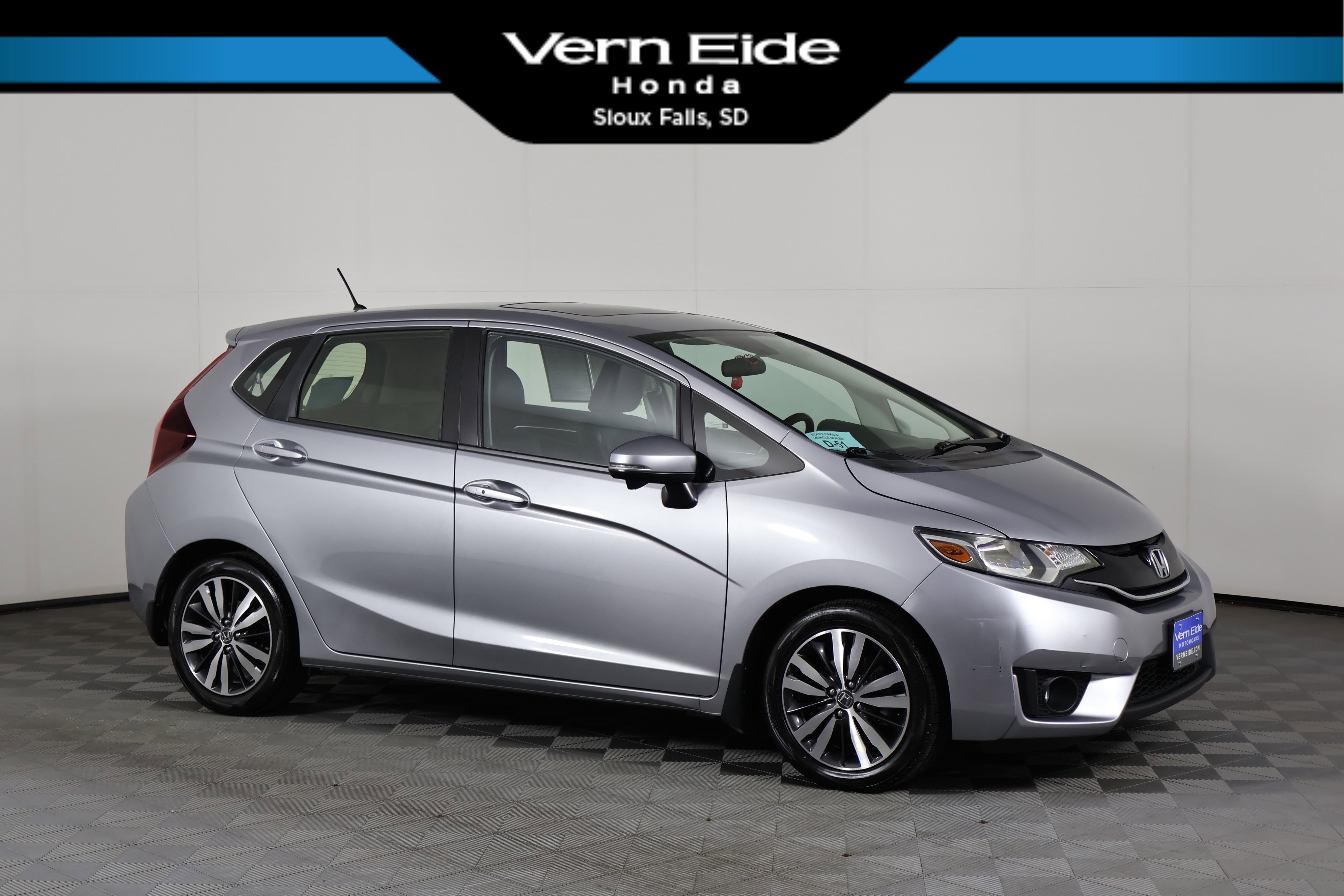 2017 Honda Fit EX-L's photo