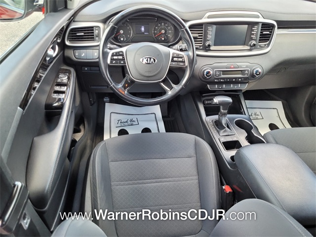 2020 Kia Sorento S photo 7