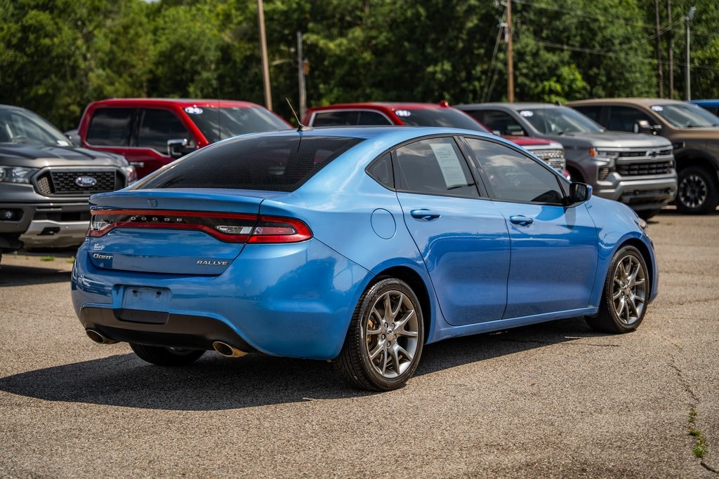 2015 Dodge Dart SXT photo 6