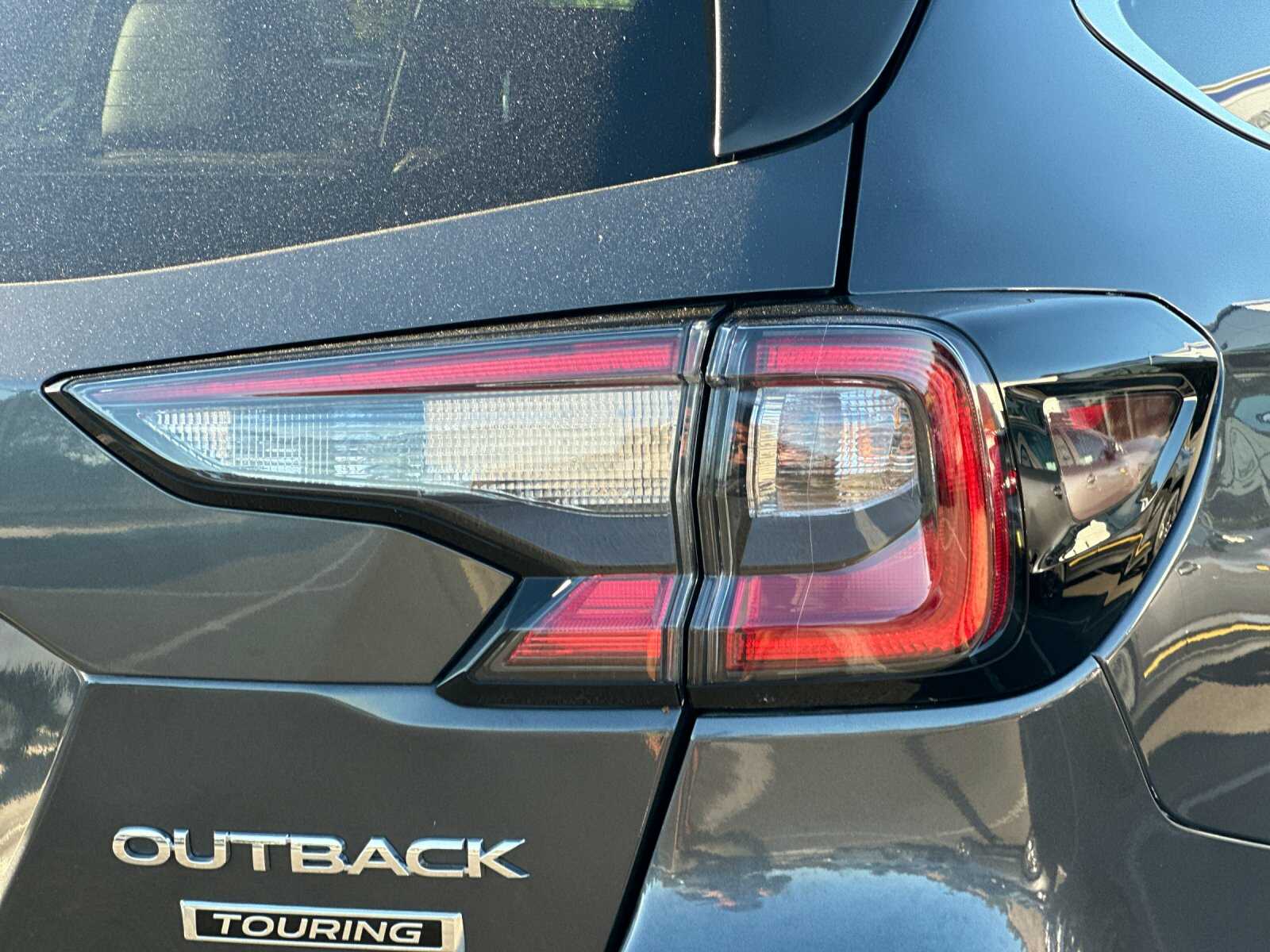 2020 Subaru Outback Touring photo 33