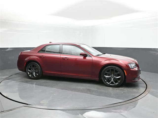 2021 Chrysler 300 S photo 14