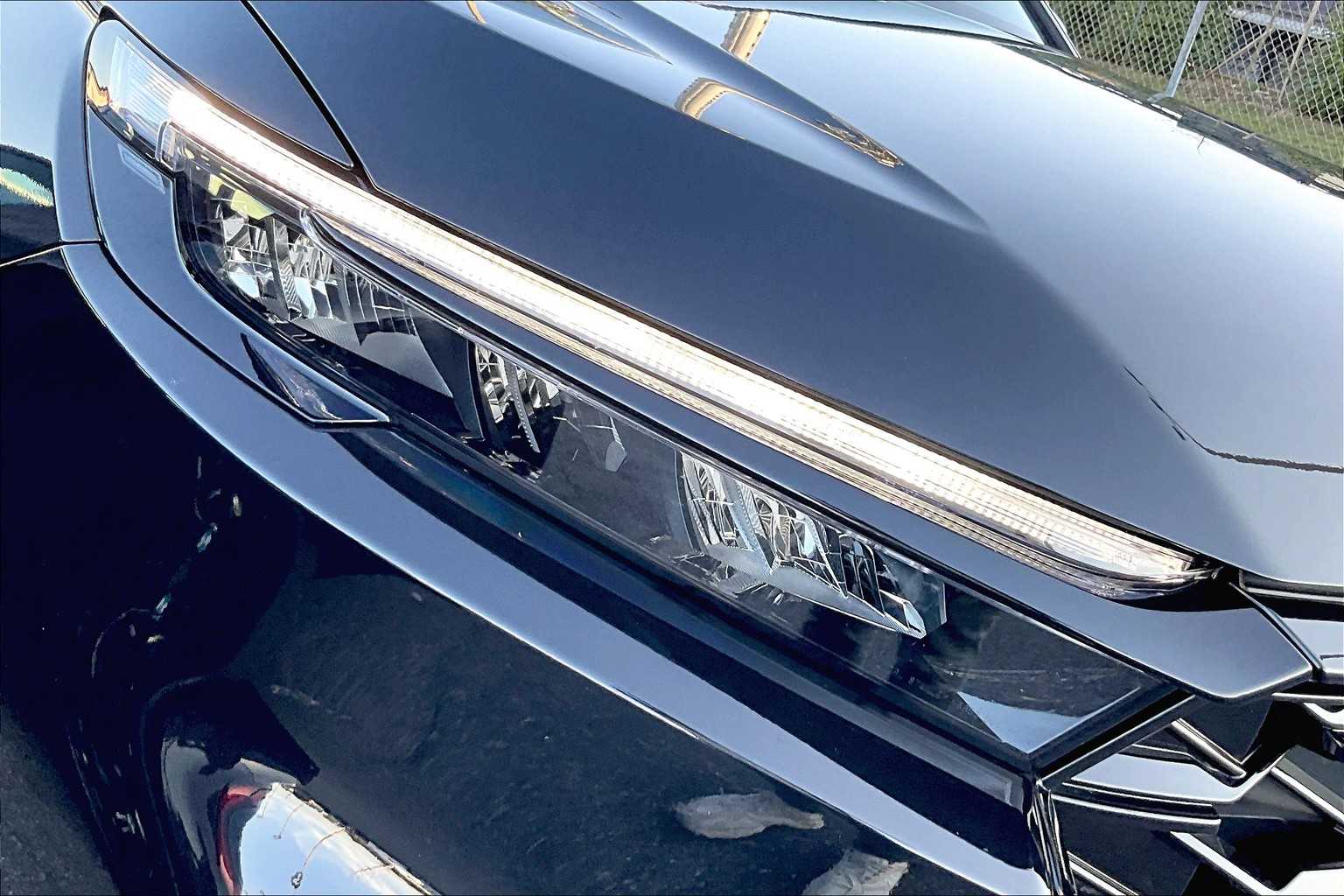 2026 Honda CR-V Hybrid Sport Touring photo 25