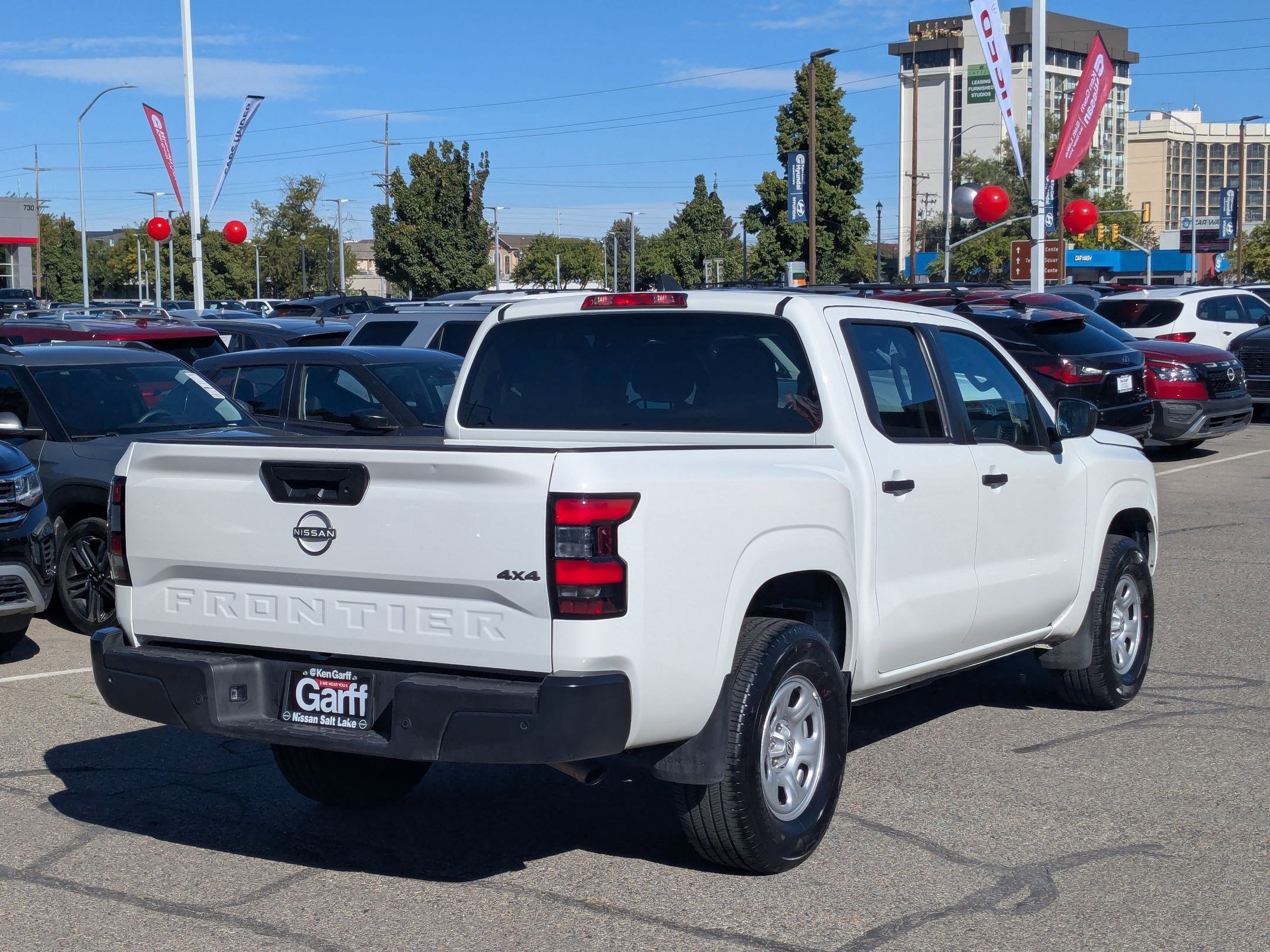 2024 Nissan Frontier S photo 3
