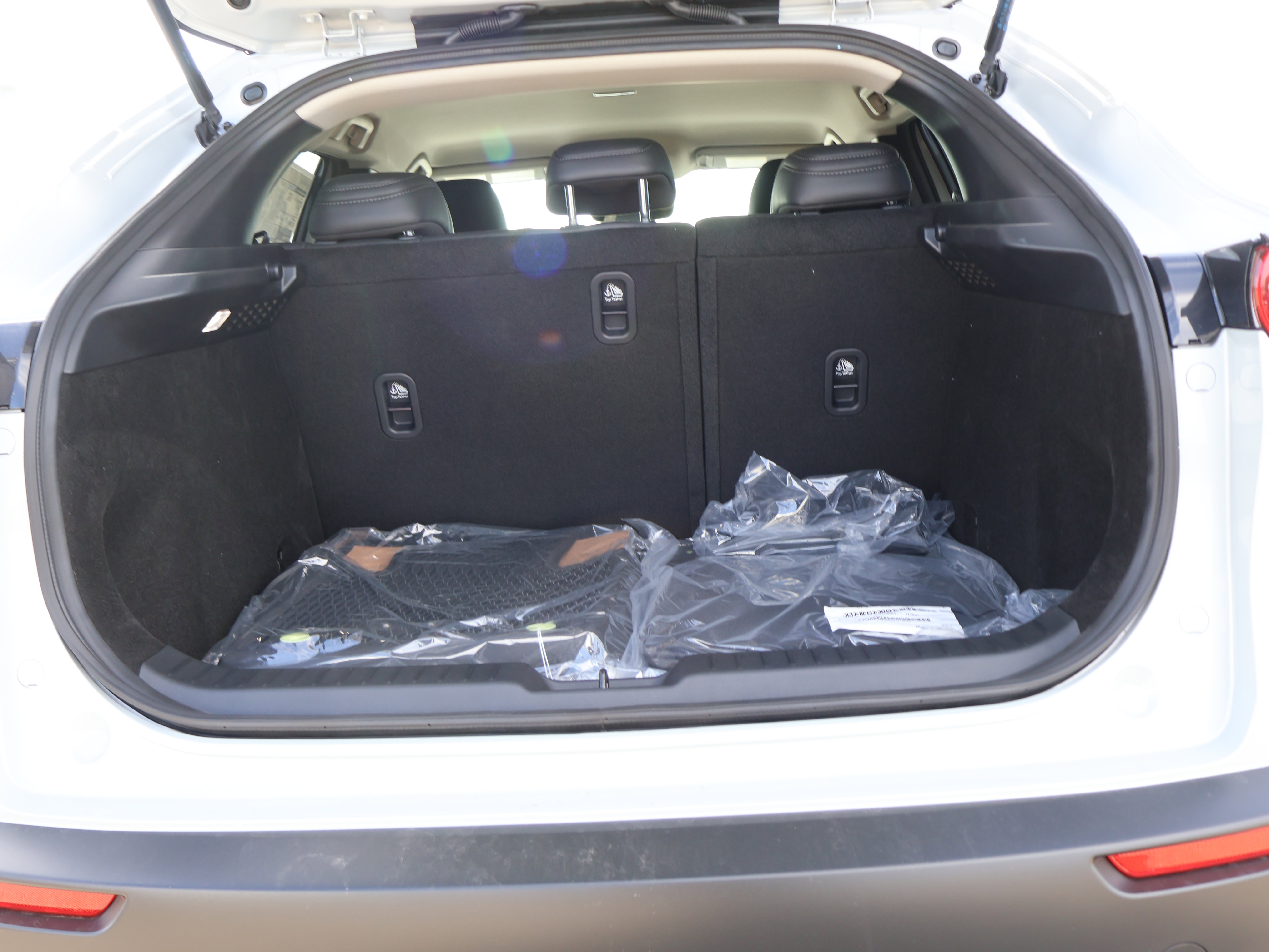 2026 Mazda CX-30 2.5 Select Sport photo 2