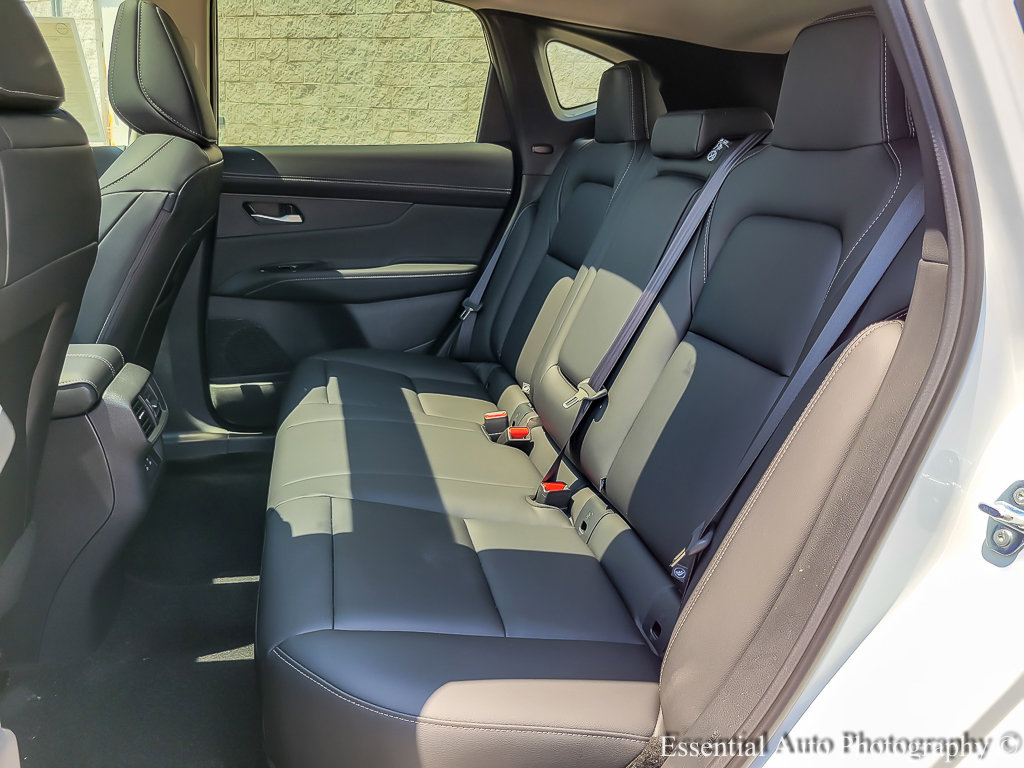 2025 Nissan Murano SL photo 7