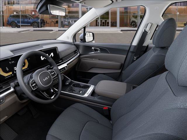 2026 Kia Carnival LX photo 16