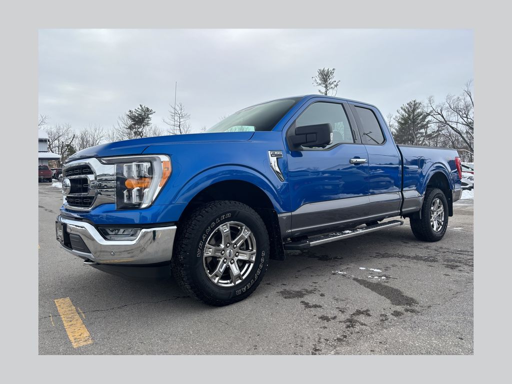 2021 Ford F-150 XLT's photo