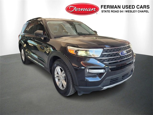 2023 Ford Explorer XLT's photo