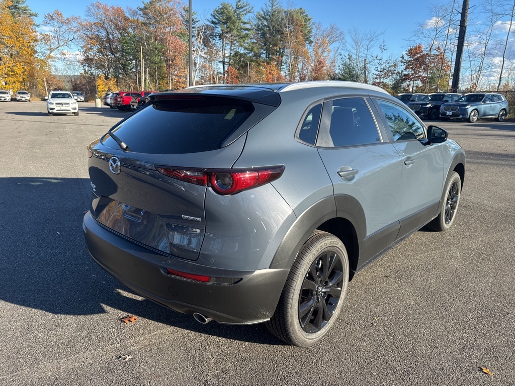 2026 Mazda CX-30 2.5 S Carbon photo 2