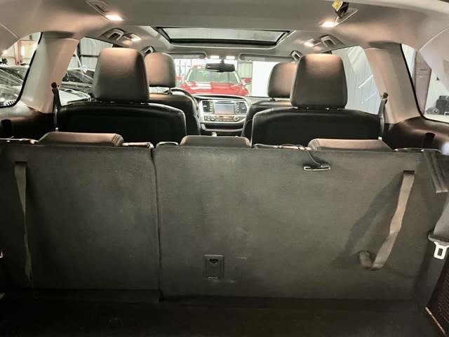 2015 Toyota Highlander Limited photo 4