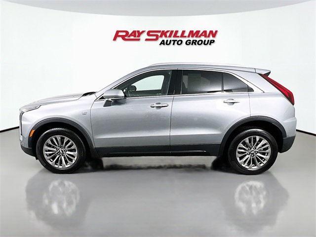 2024 Cadillac XT4 Premium Luxury photo 4