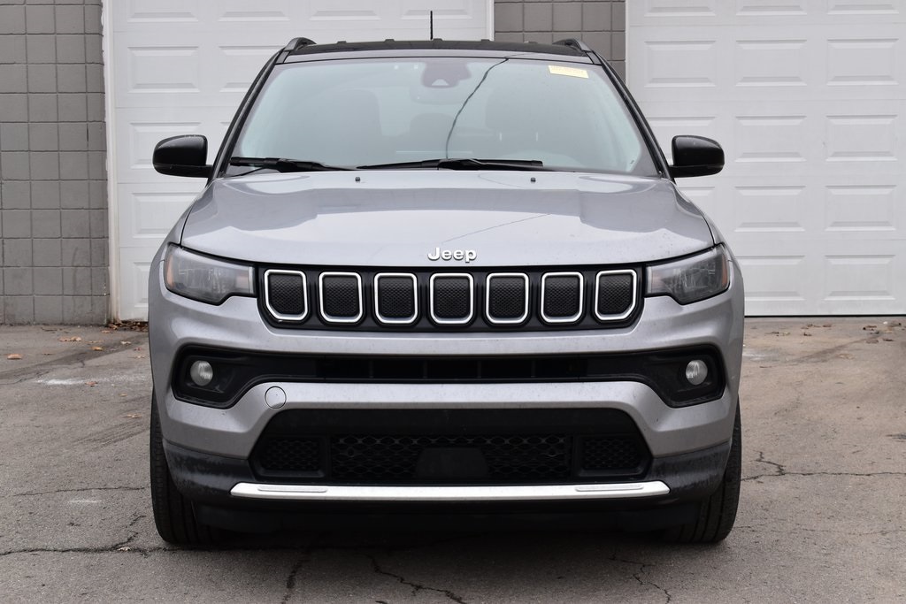 Certified 2022 Jeep Compass Limited with VIN 3C4NJDCB8NT190700 for sale in Kansas City
