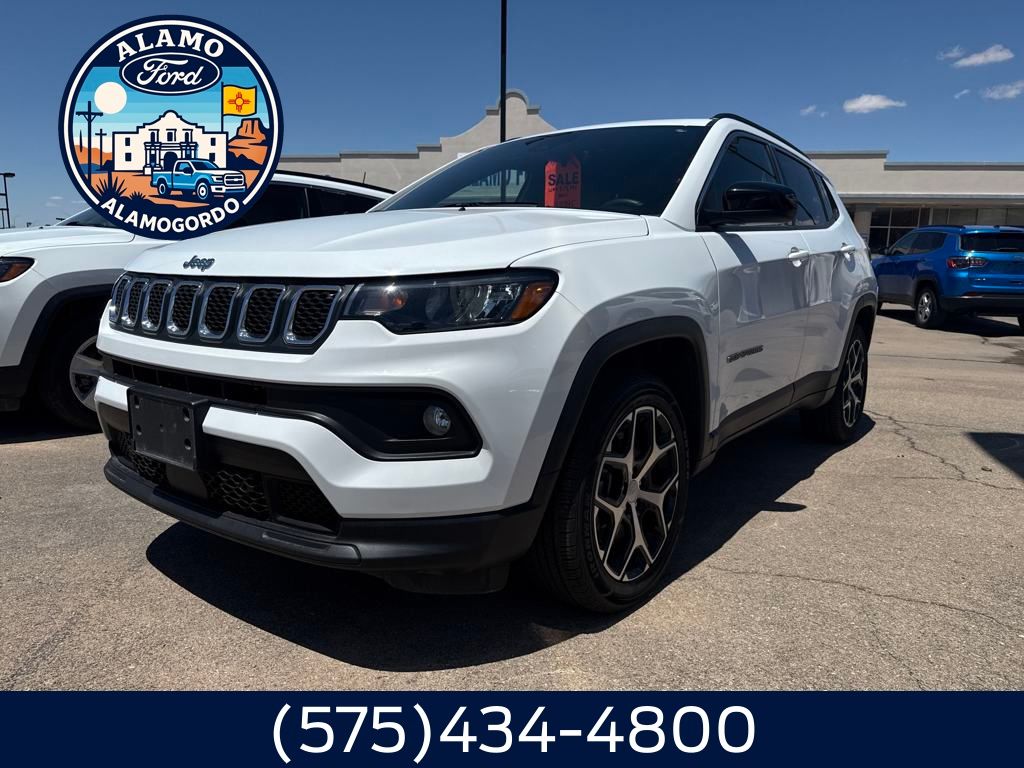 2024 Jeep Compass Latitude's photo