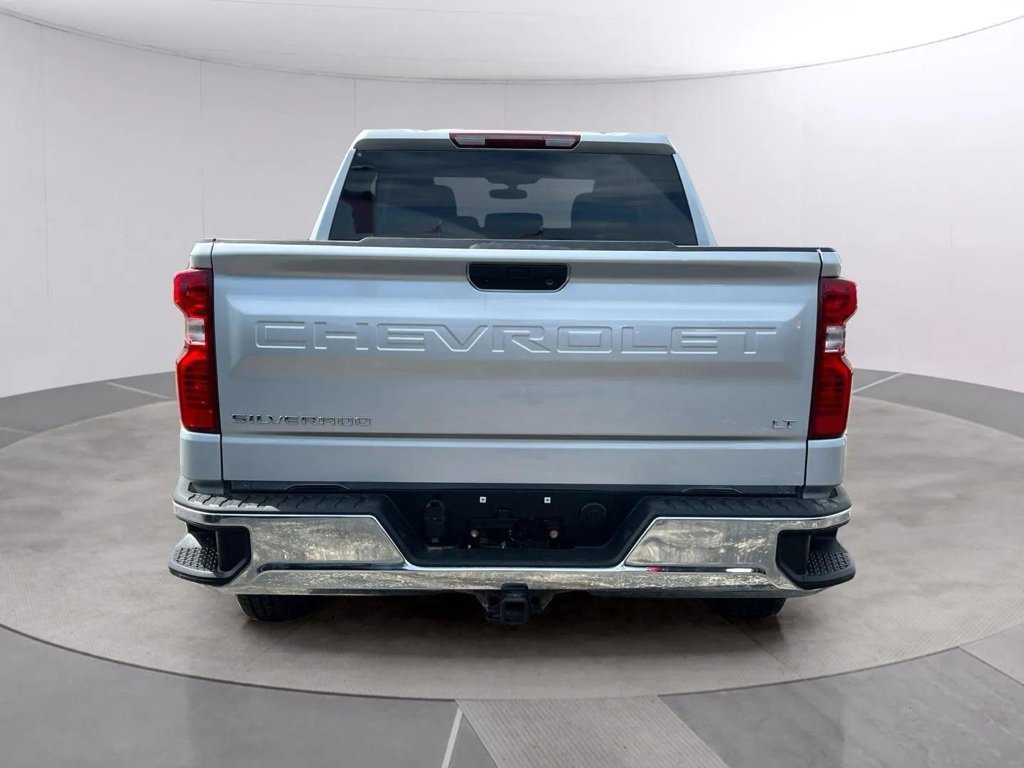 2022 Chevrolet Silverado 1500 LT photo 4