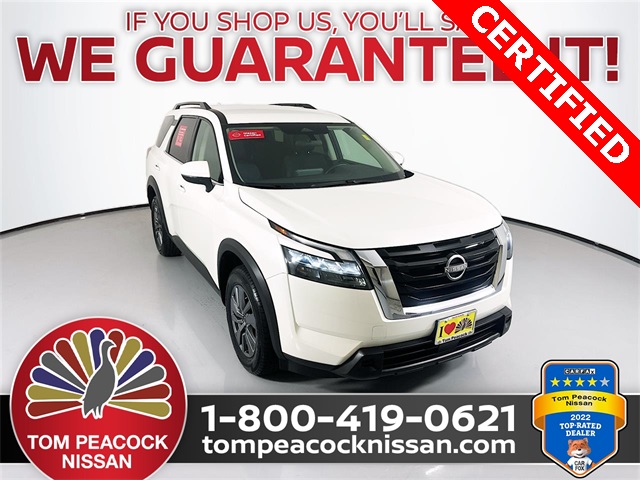 2024 Nissan Pathfinder SV's photo