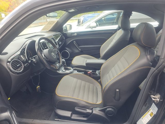 2018 Volkswagen Beetle Dune Sport Turbo photo 3