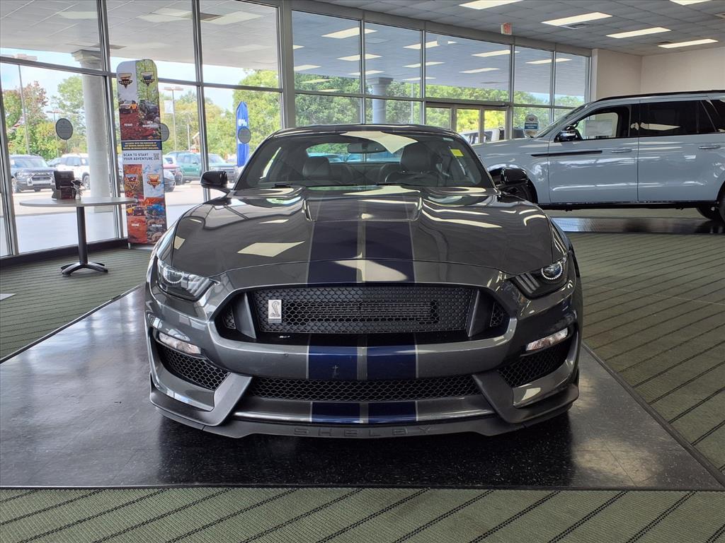 2019 Ford Mustang Shelby GT350 photo 2