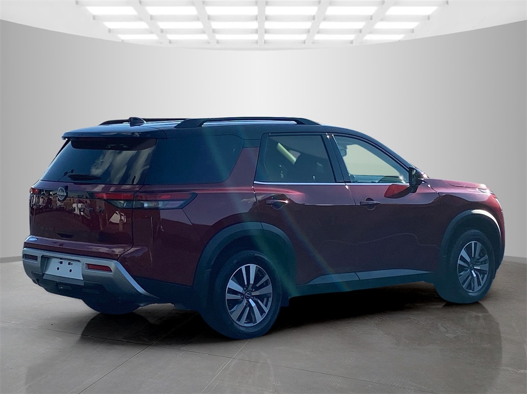 2022 Nissan Pathfinder SL photo 7