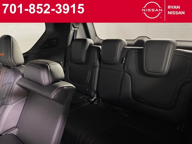 2025 Nissan Armada photo 20