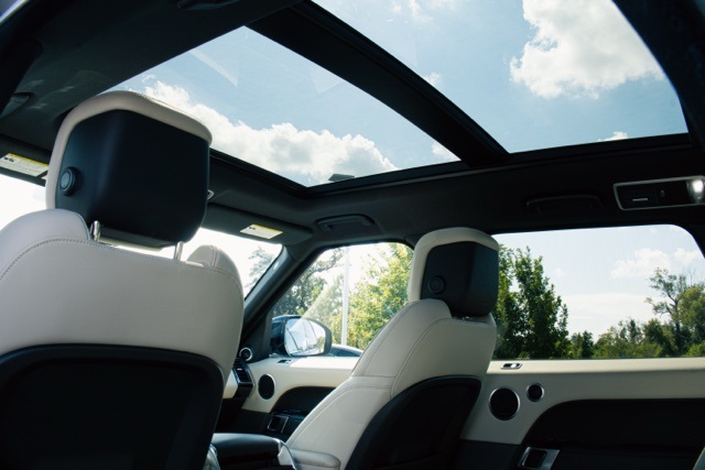 2021 Land Rover Range Rover Sport HSE Dynamic photo 13