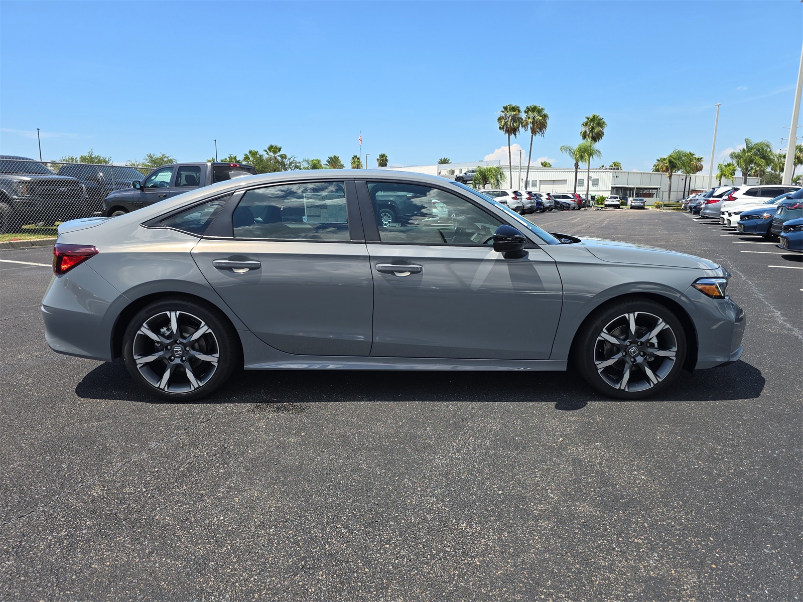 2026 Honda Civic Hybrid Sport Touring photo 3