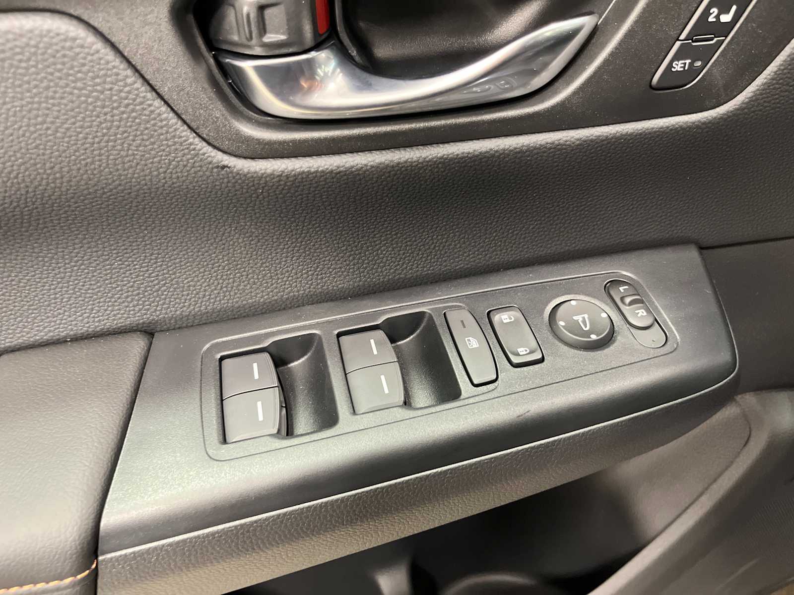 2026 Honda CR-V Hybrid Sport-L photo 12