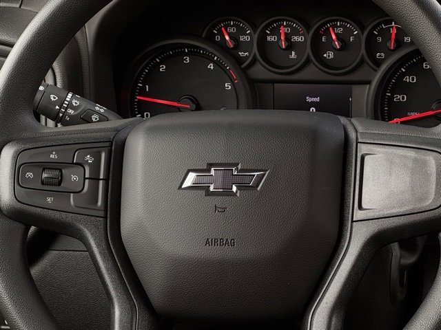 2025 Chevrolet Silverado 2500HD Custom photo 21