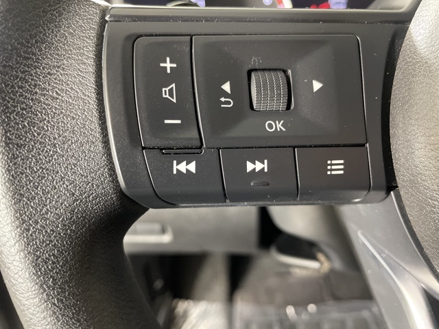 2024 Nissan Rogue S photo 18