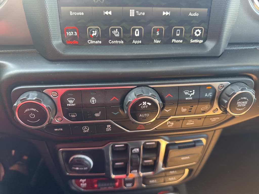 2022 Jeep Wrangler Unlimited Rubicon photo 25