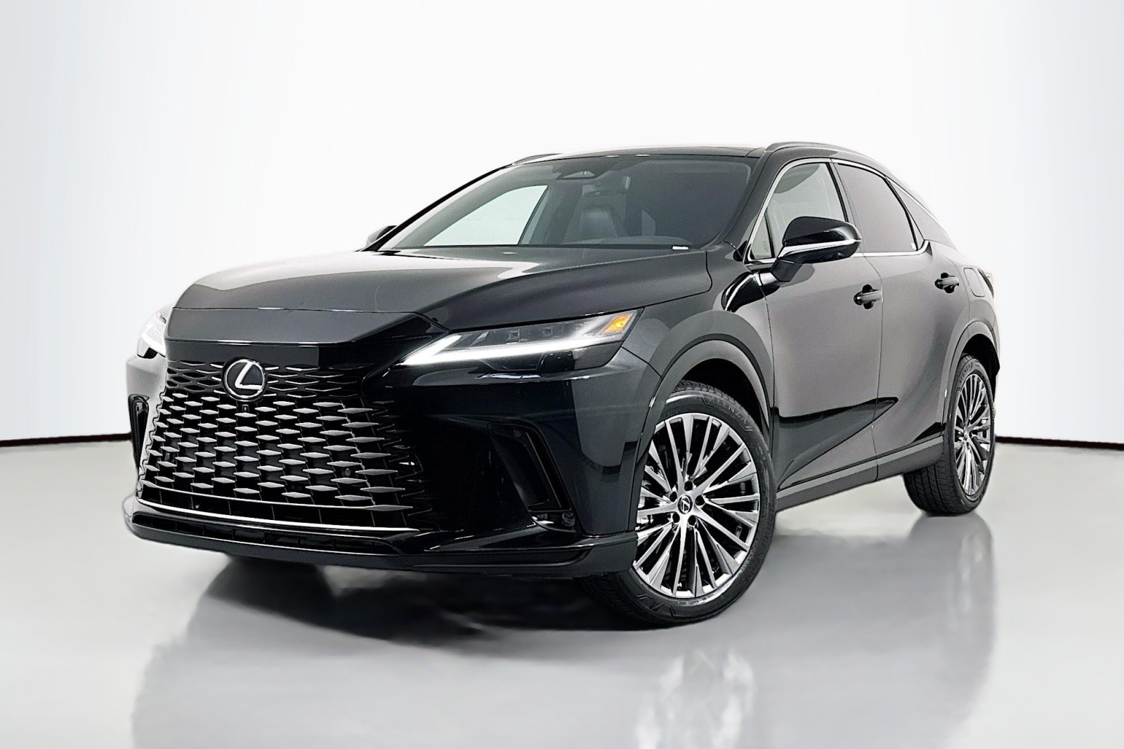 2024 Lexus RX PHEV 450h+'s photo