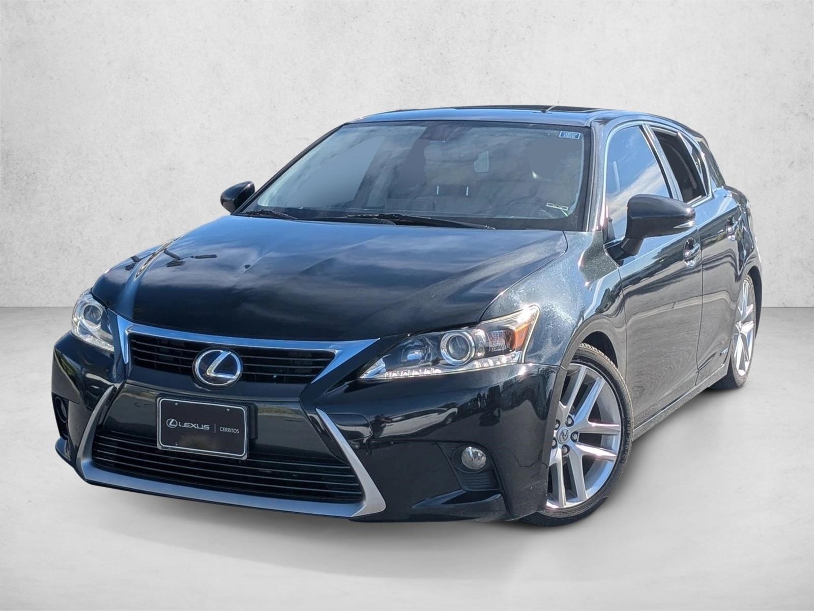 2017 Lexus CT Base
