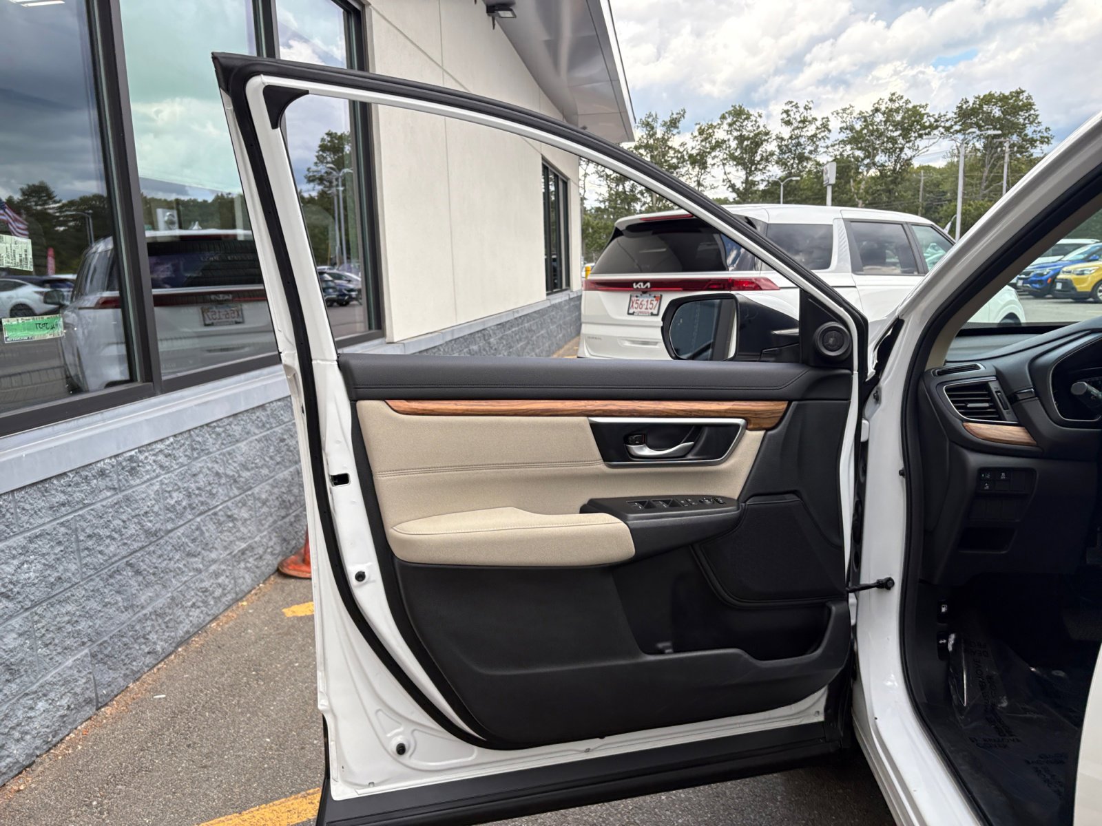 2020 Honda CR-V EX photo 26