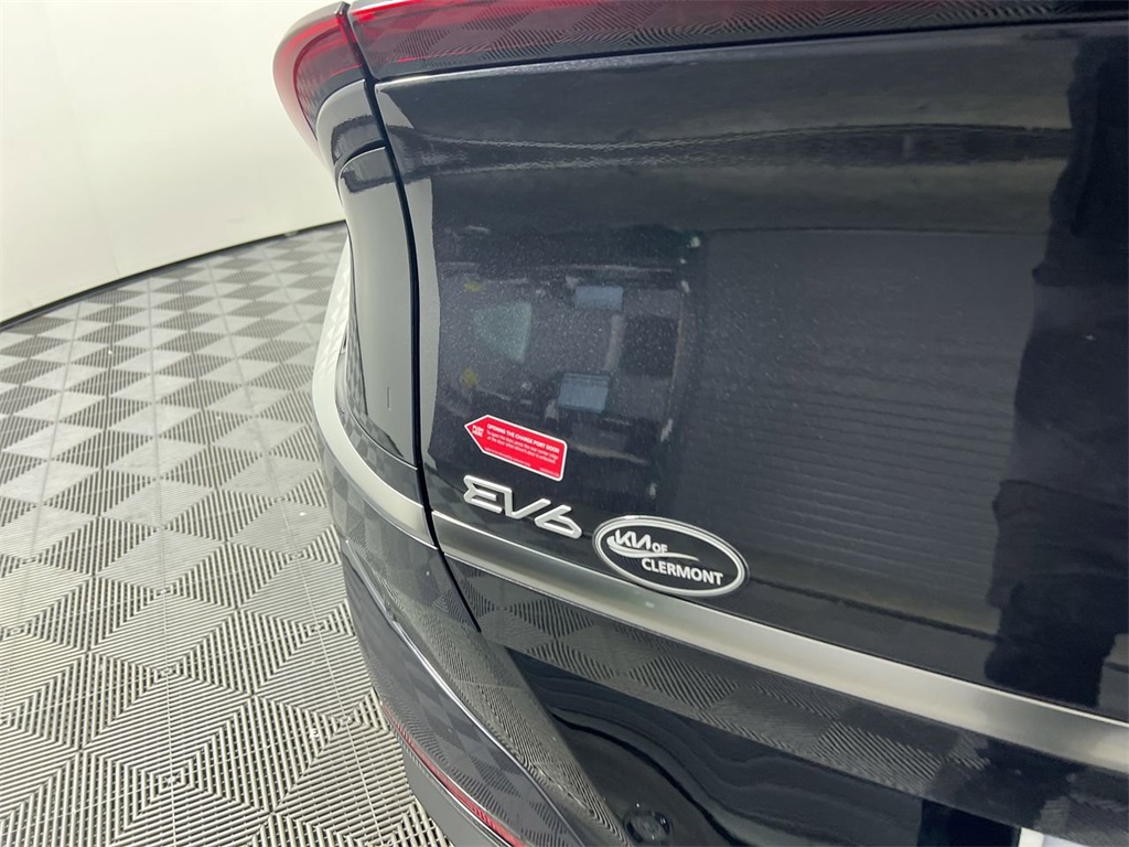2025 Kia EV6 Wind photo 5