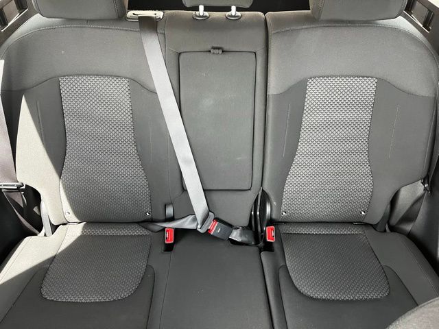 2024 Kia Sportage LX photo 9