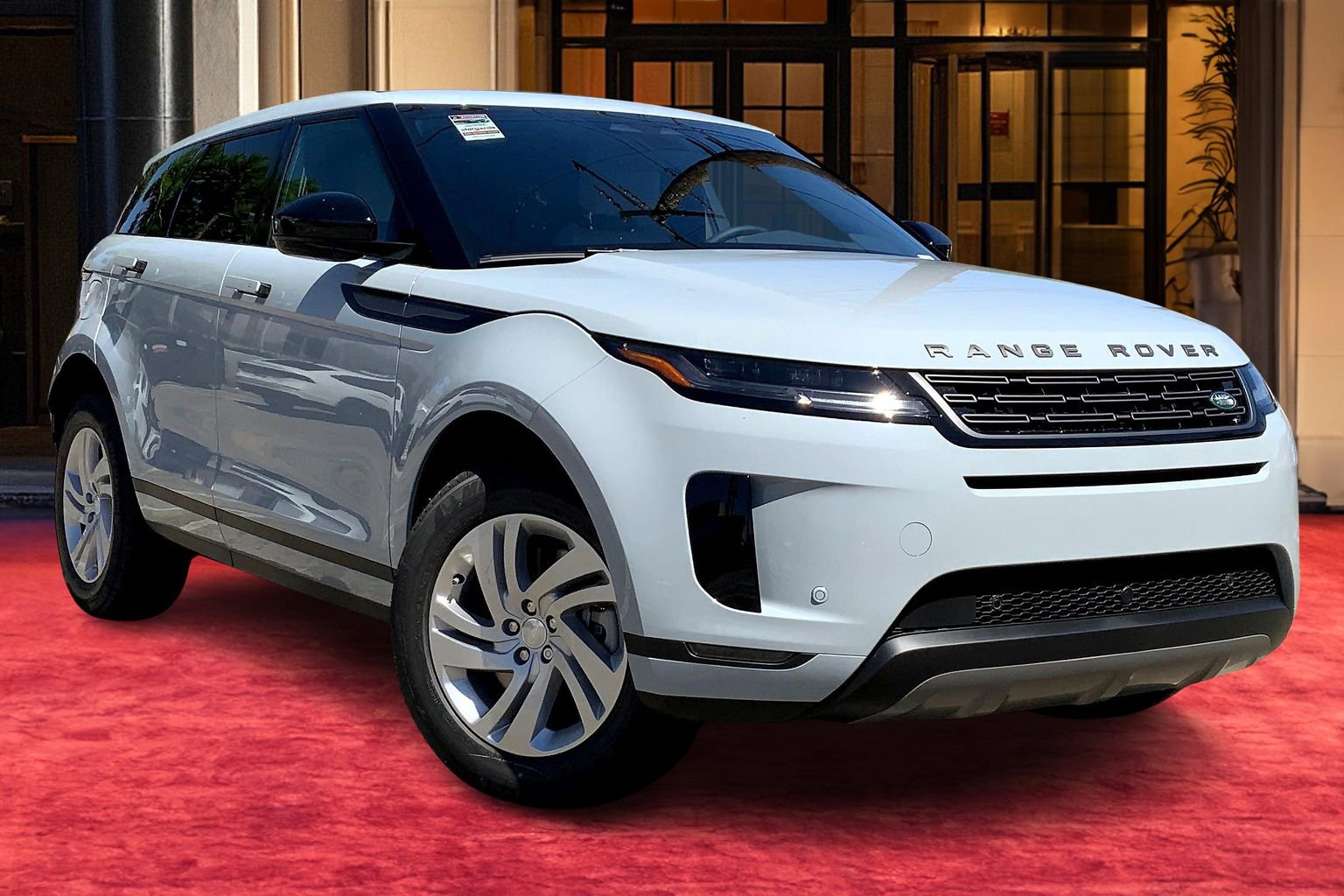 2026 Land Rover Range Rover Evoque S photo 17