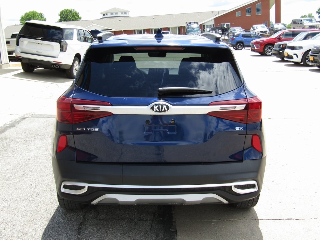 2021 Kia Seltos EX photo 4