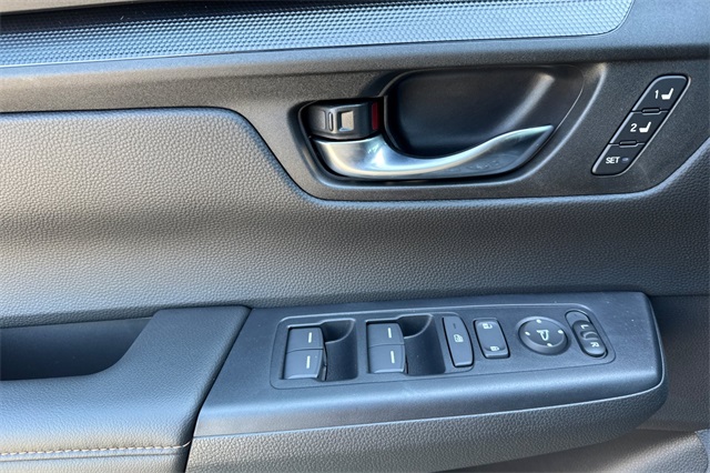 2026 Honda CR-V Hybrid Sport-L photo 5