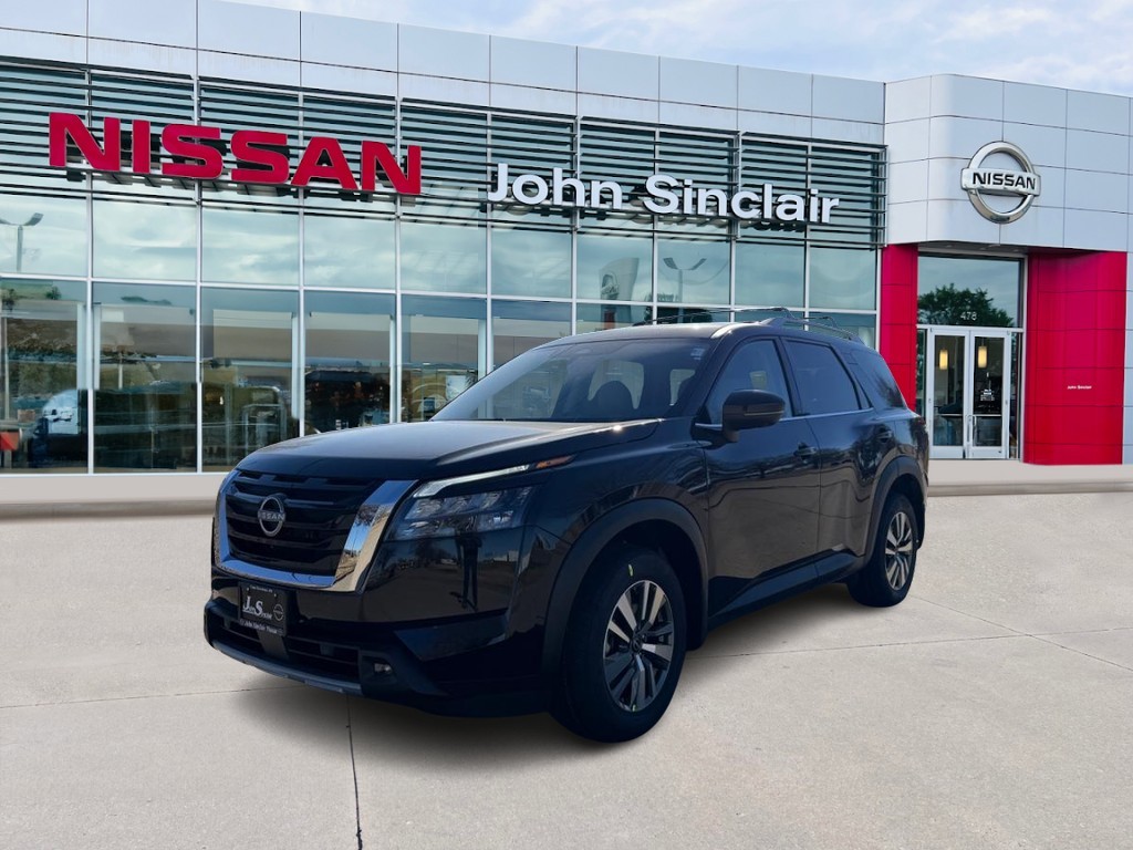 2025 Nissan Pathfinder SL's photo